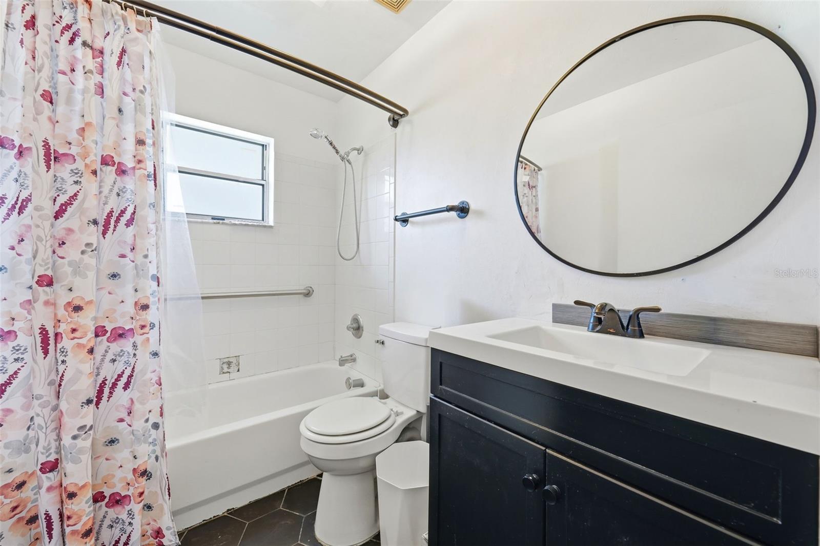 HARLEM LEESBURG - Residential