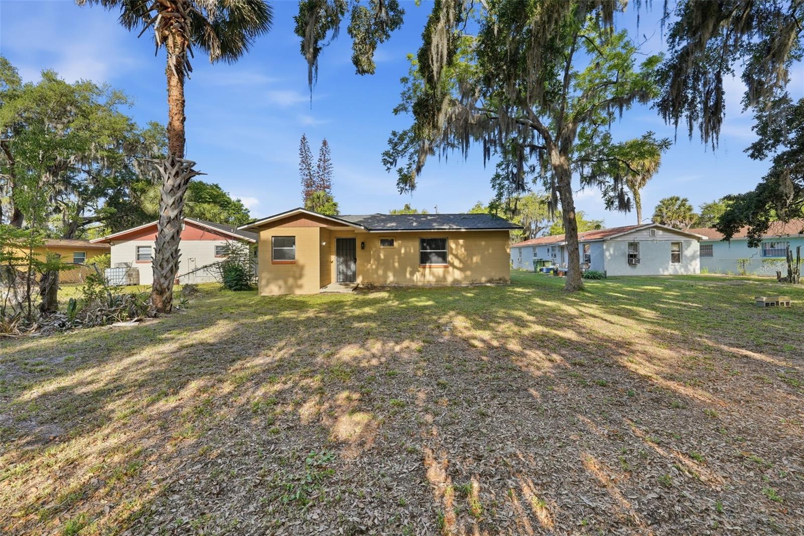 HARLEM LEESBURG - Residential