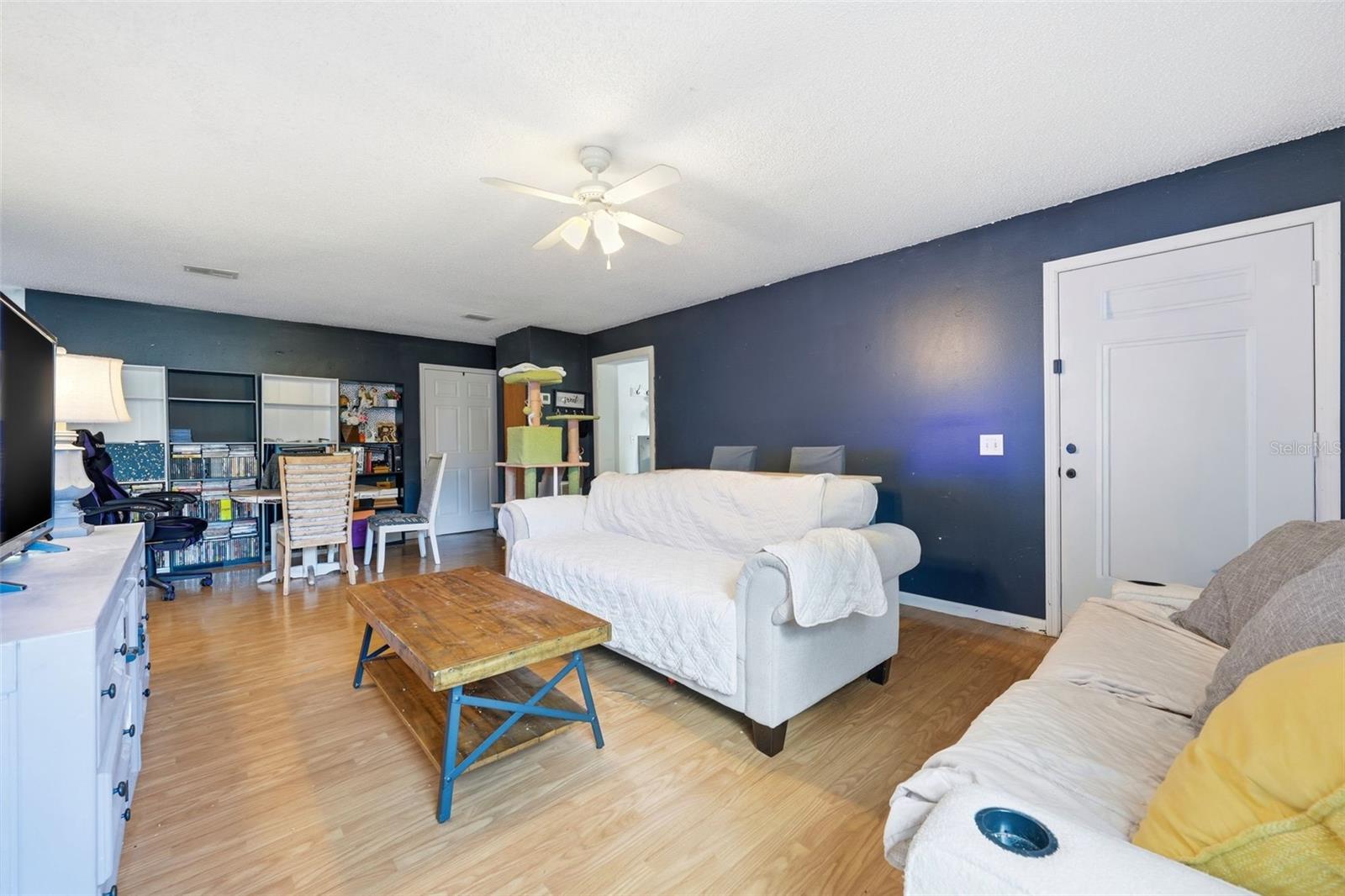 HARLEM LEESBURG - Residential