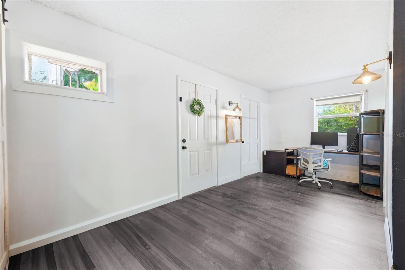 HARLEM LEESBURG - Residential