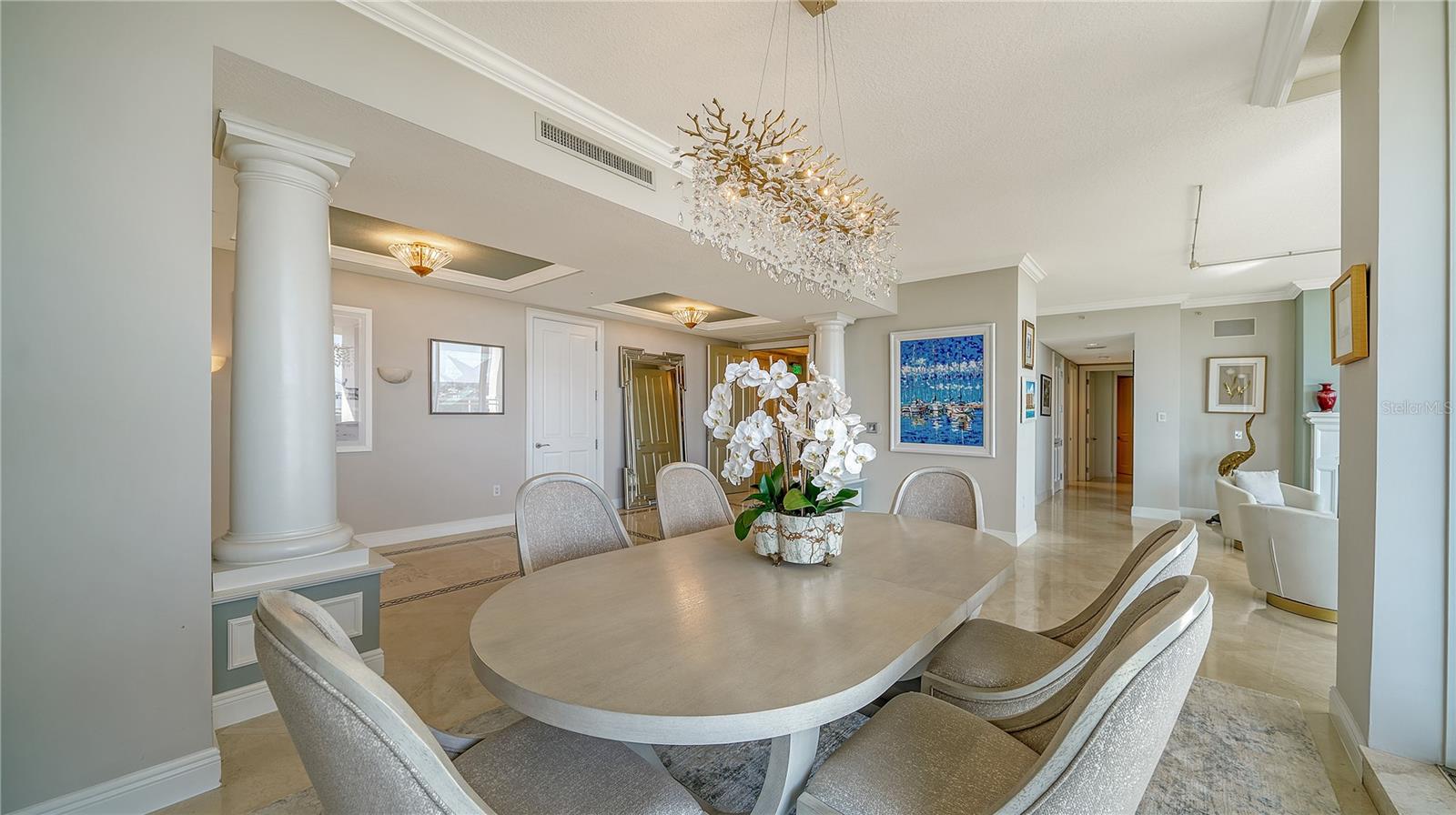 THE BEACH RESIDENCES - Residential