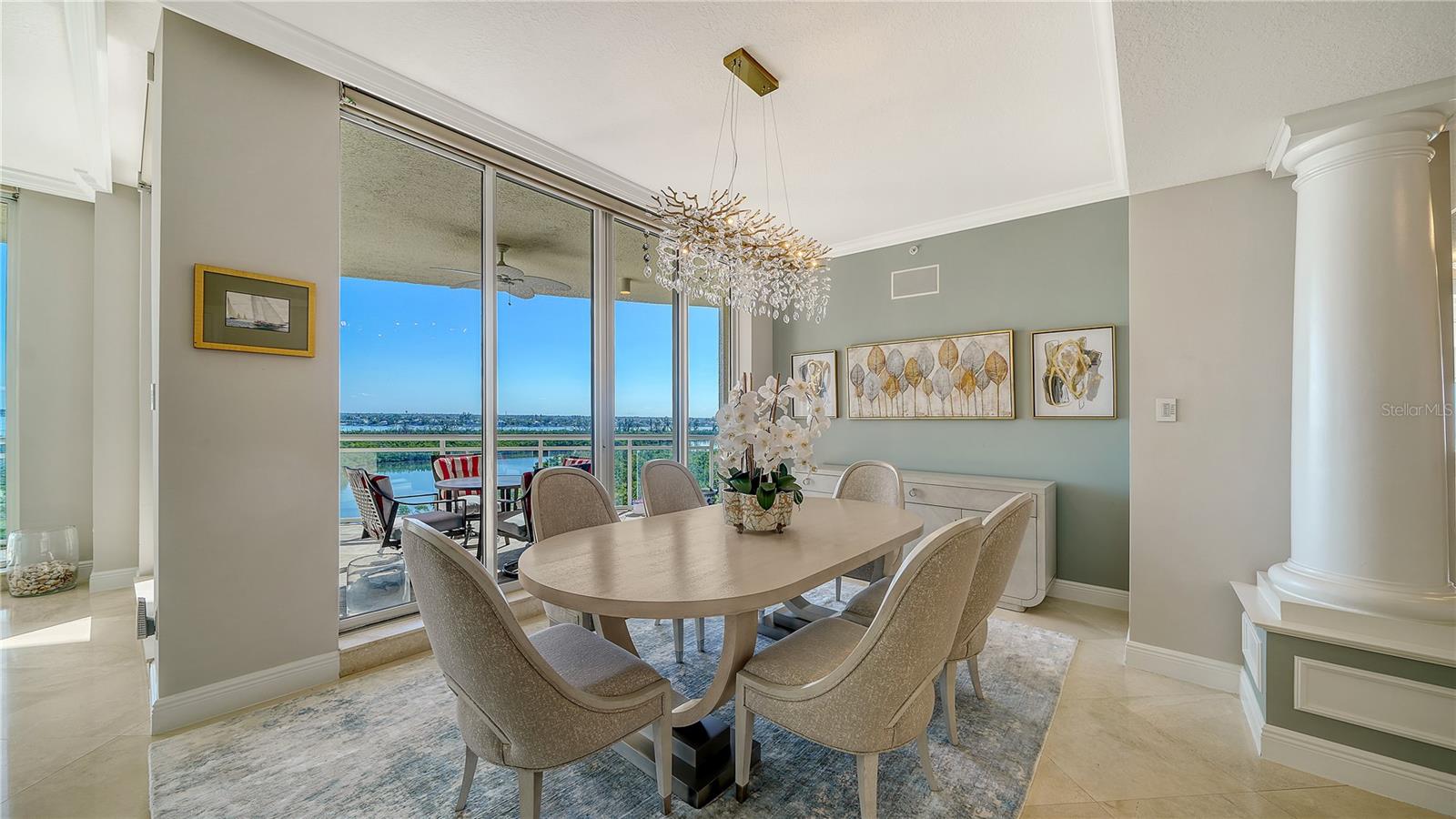 THE BEACH RESIDENCES - Residential