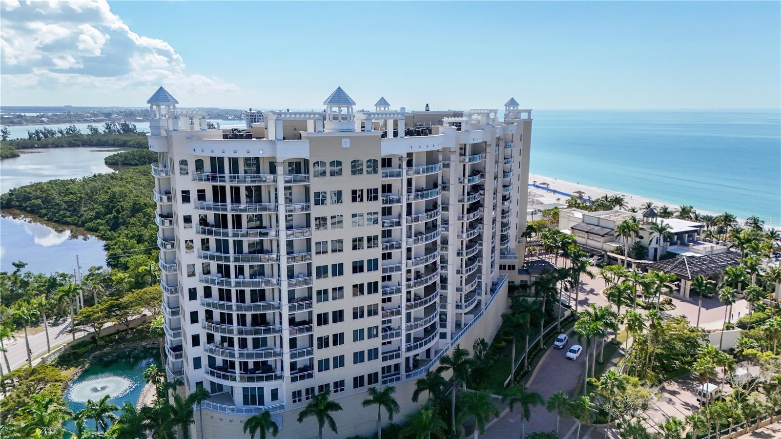 THE BEACH RESIDENCES - Residential