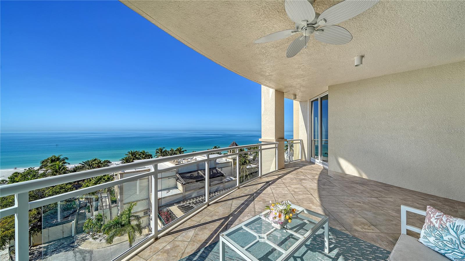 THE BEACH RESIDENCES - Residential