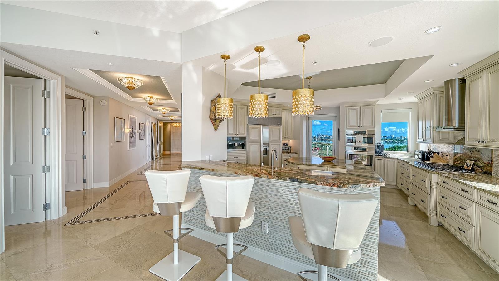 THE BEACH RESIDENCES - Residential