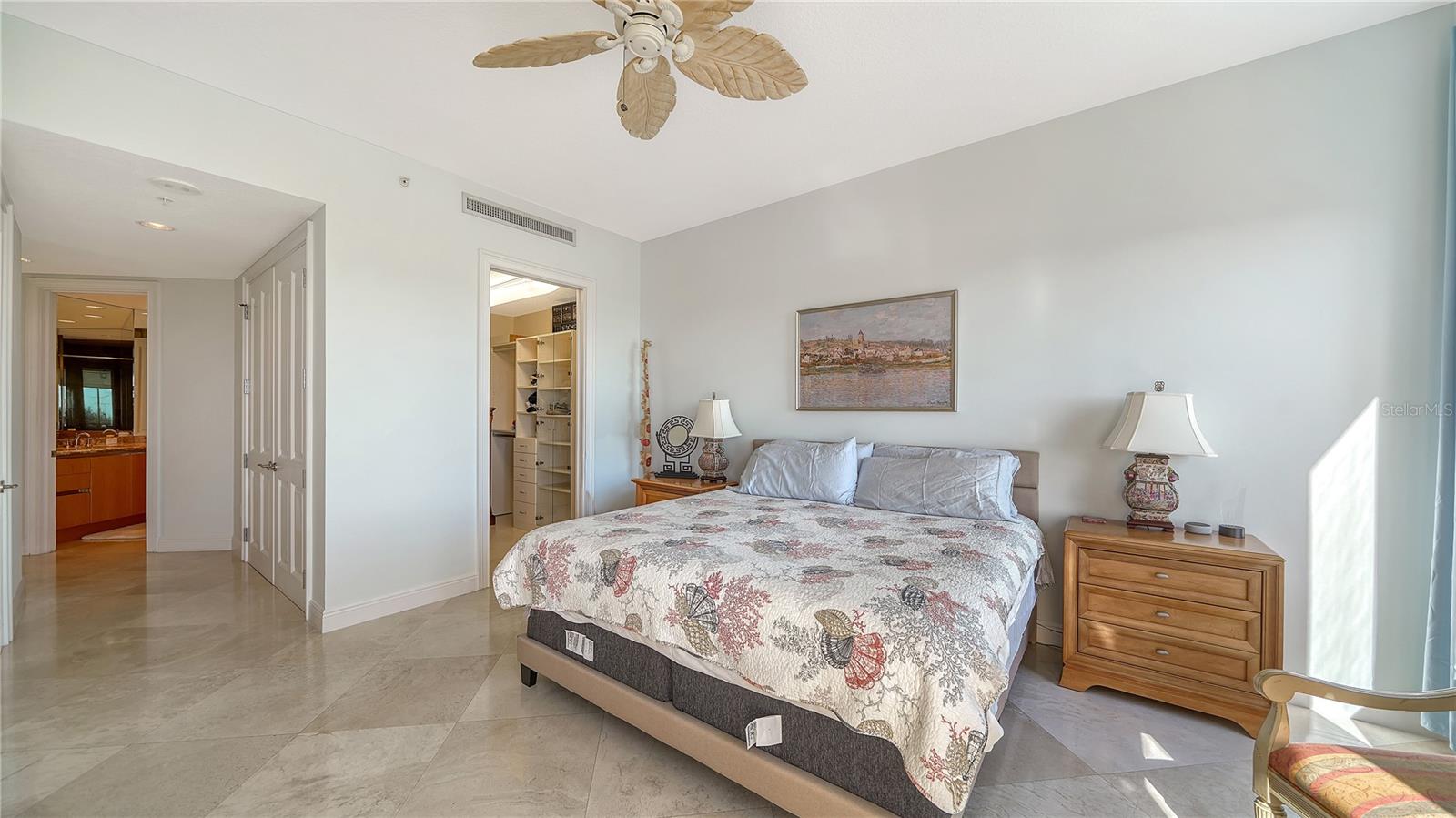 THE BEACH RESIDENCES - Residential