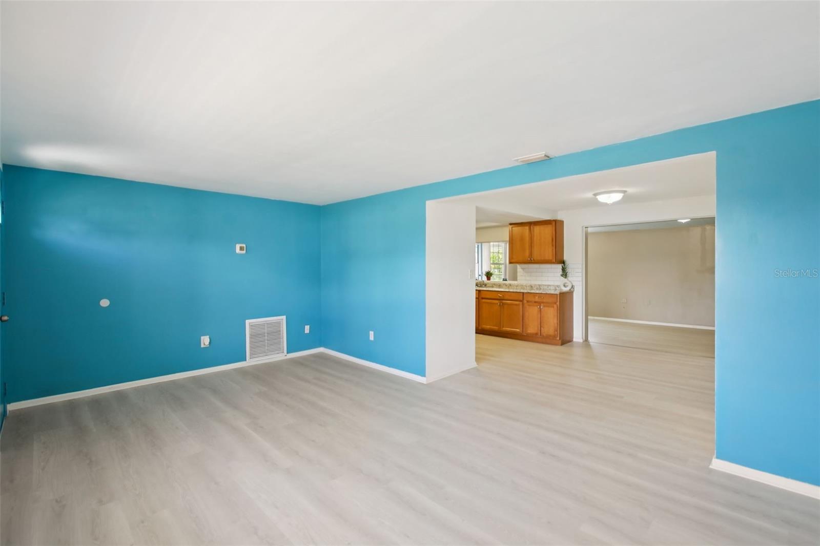 BEACON SQUARE - Residential