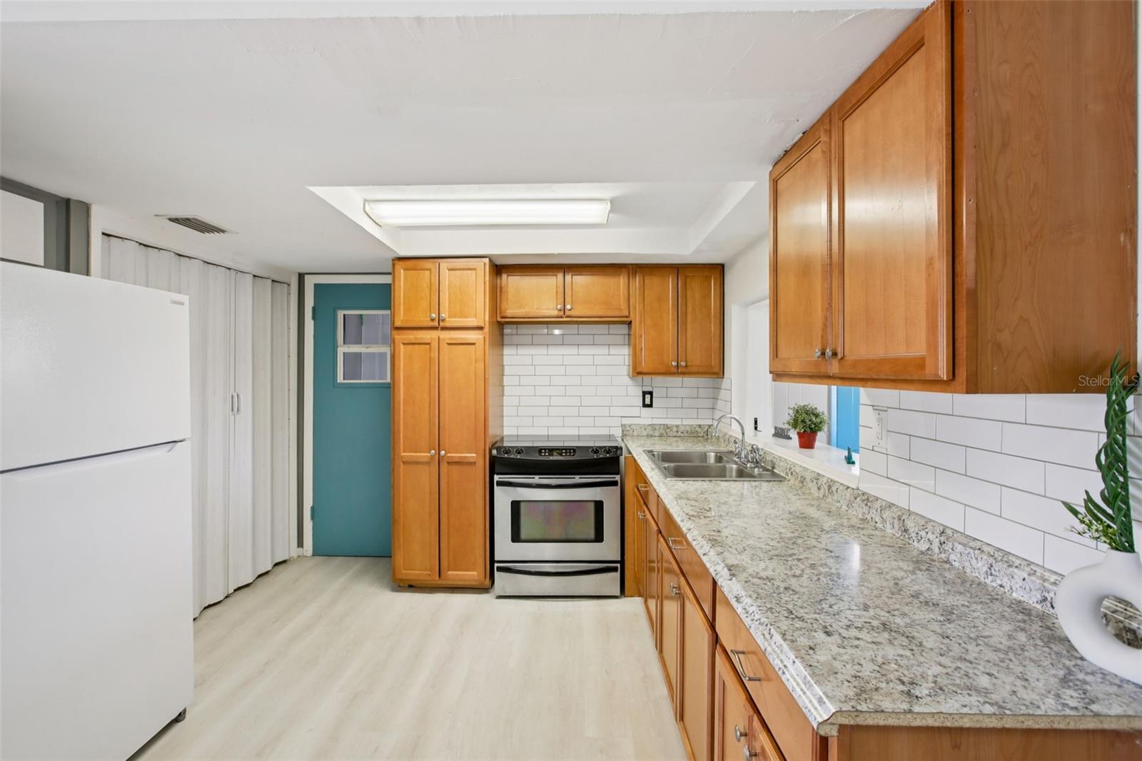 BEACON SQUARE - Residential