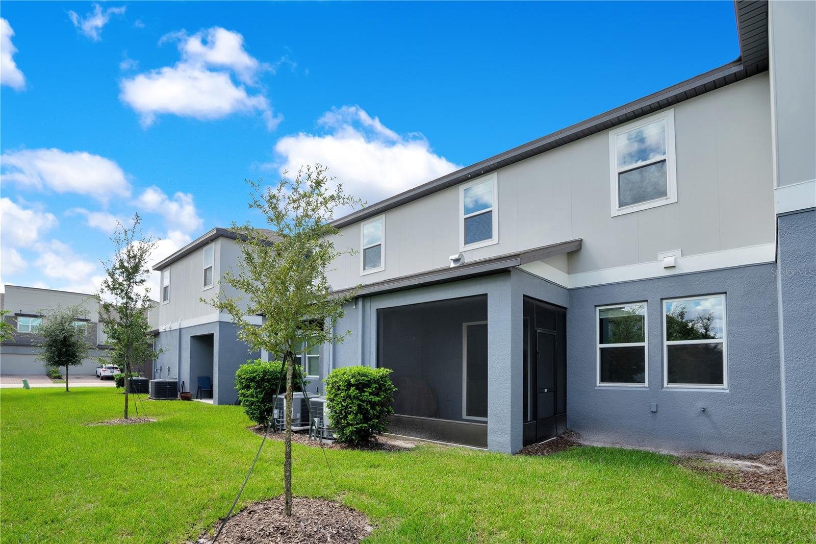 ENCLAVE AT HAWKS CREST - Residential Lease