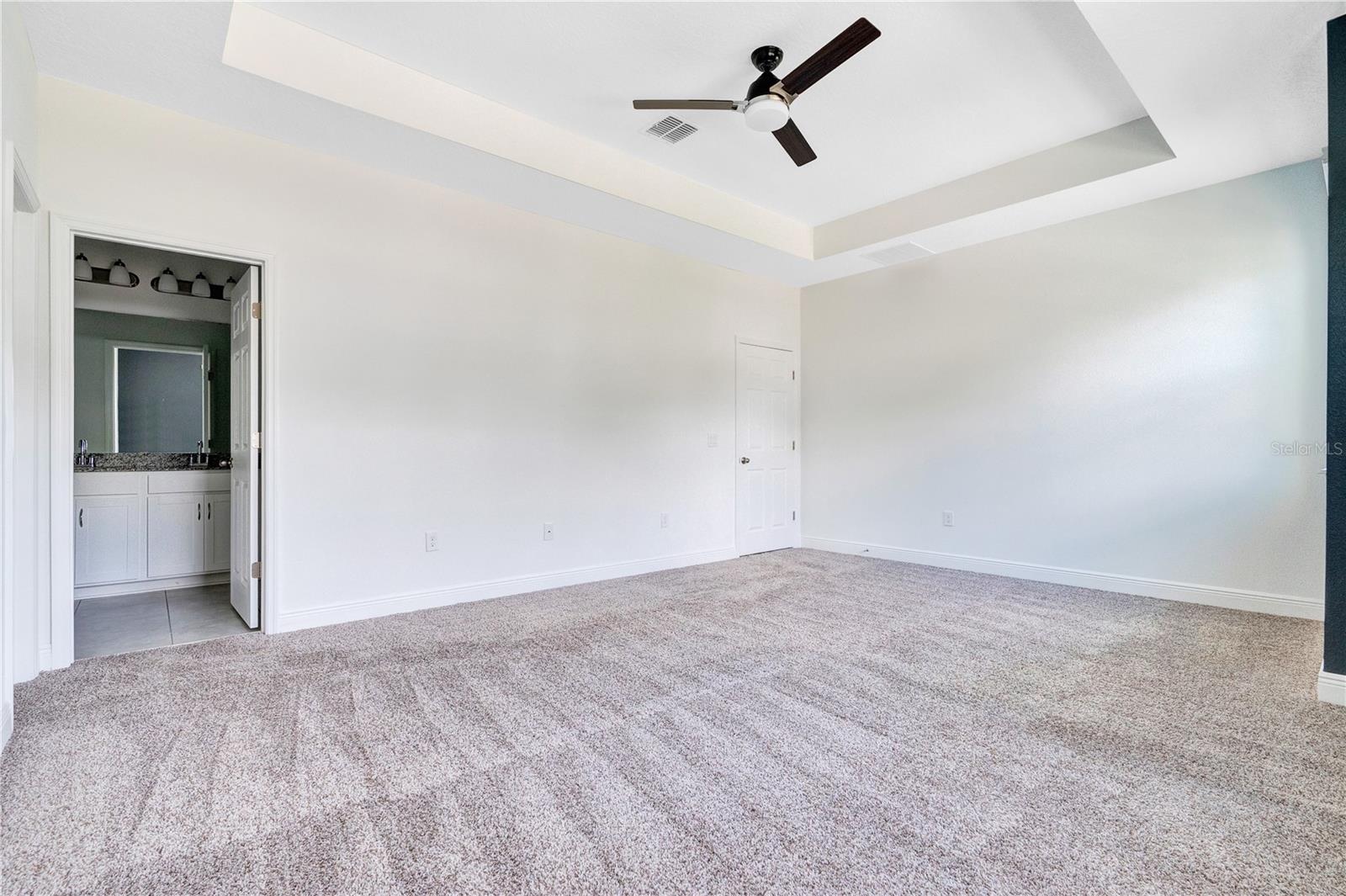 ENCLAVE AT HAWKS CREST - Residential Lease