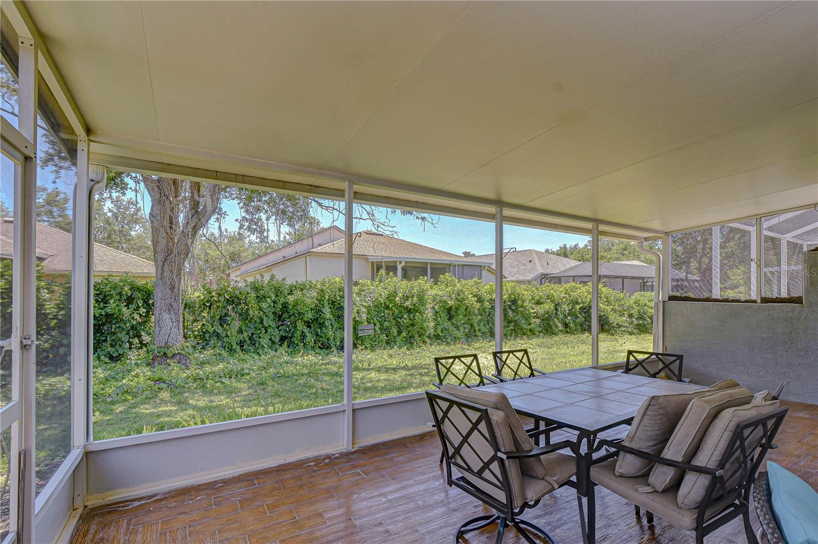 FISHHAWK RANCH - Residential