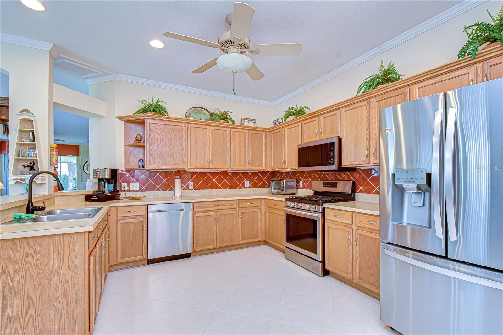 FISHHAWK RANCH - Residential