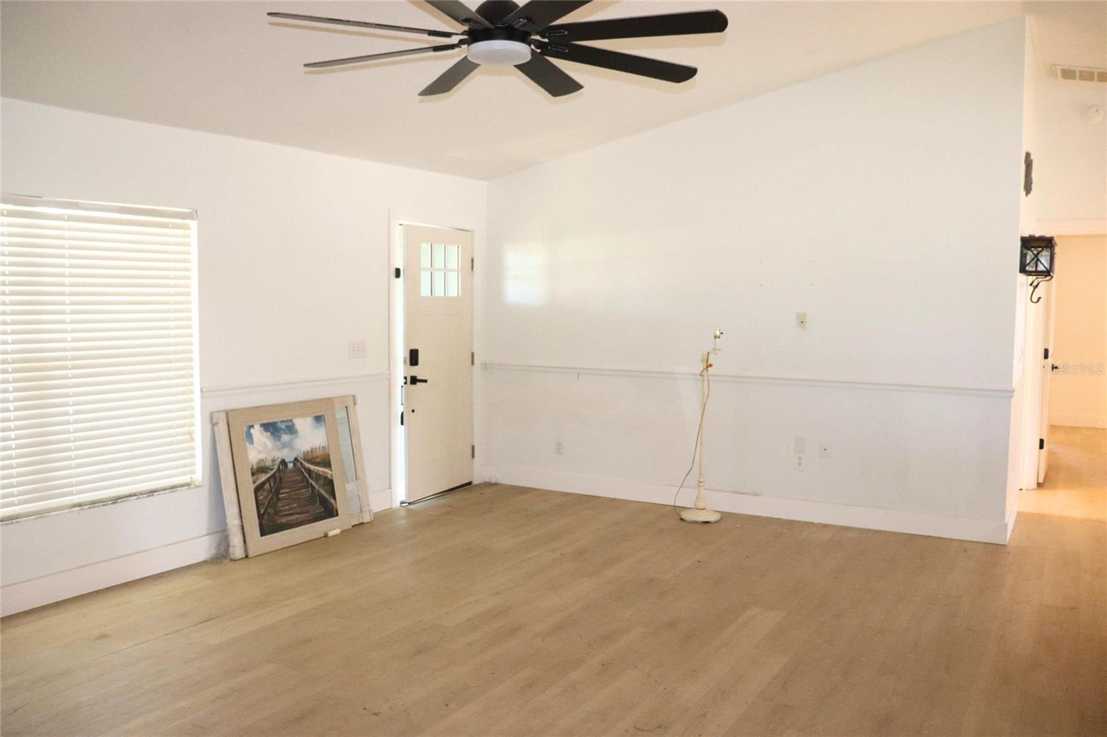 SILVER SPGS SHORES UN 25 - Residential