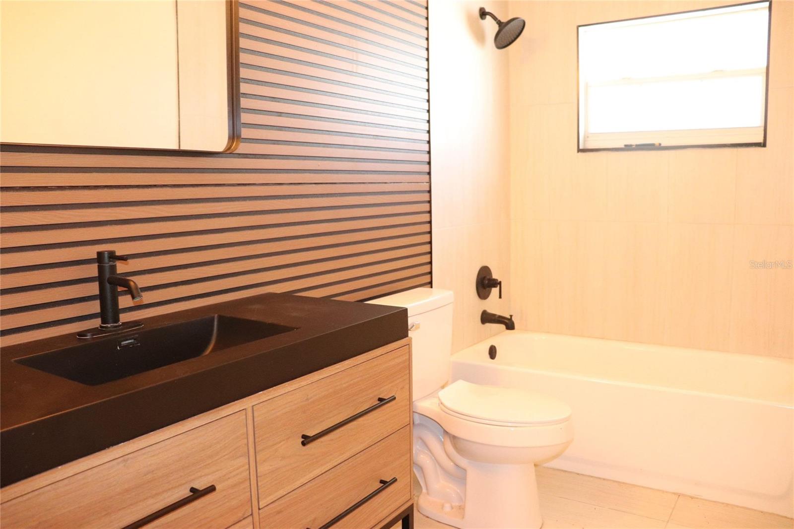 SILVER SPGS SHORES UN 25 - Residential