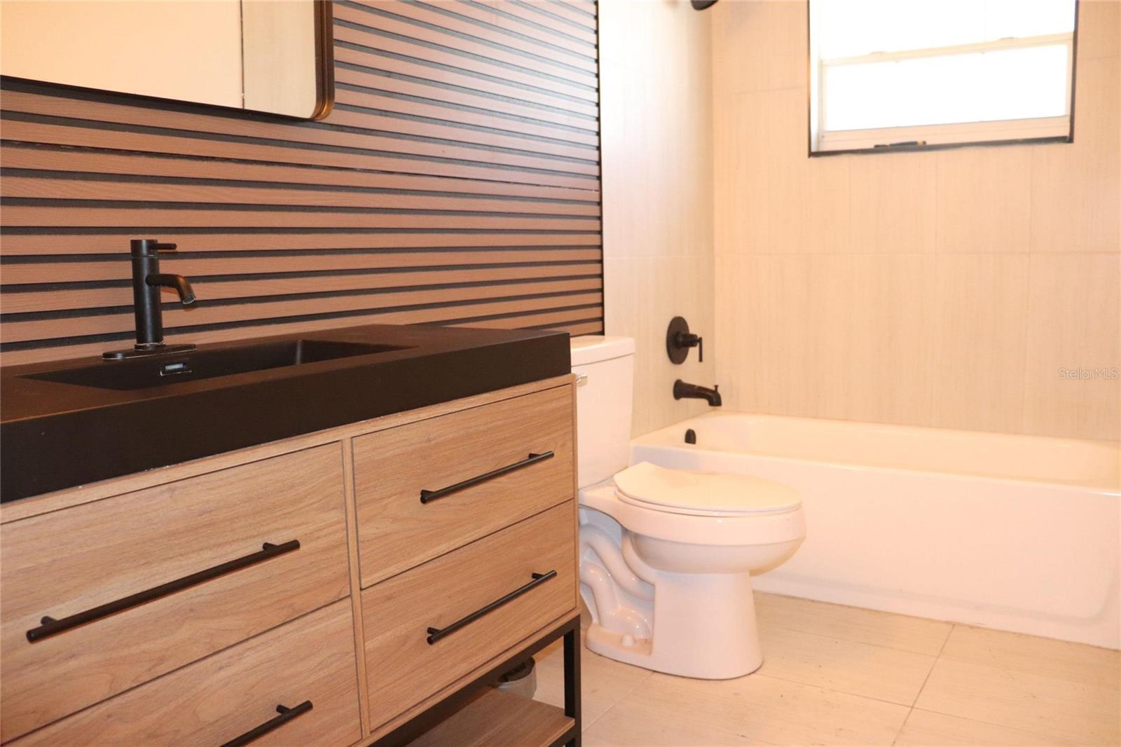 SILVER SPGS SHORES UN 25 - Residential