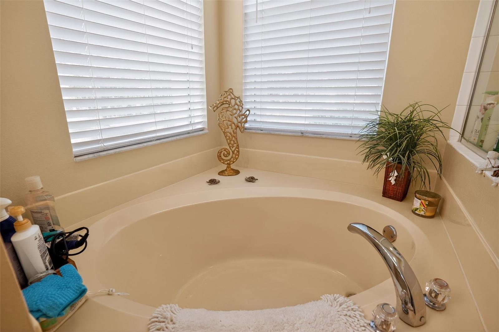 PROVINCE PARK CONDOS - Residential