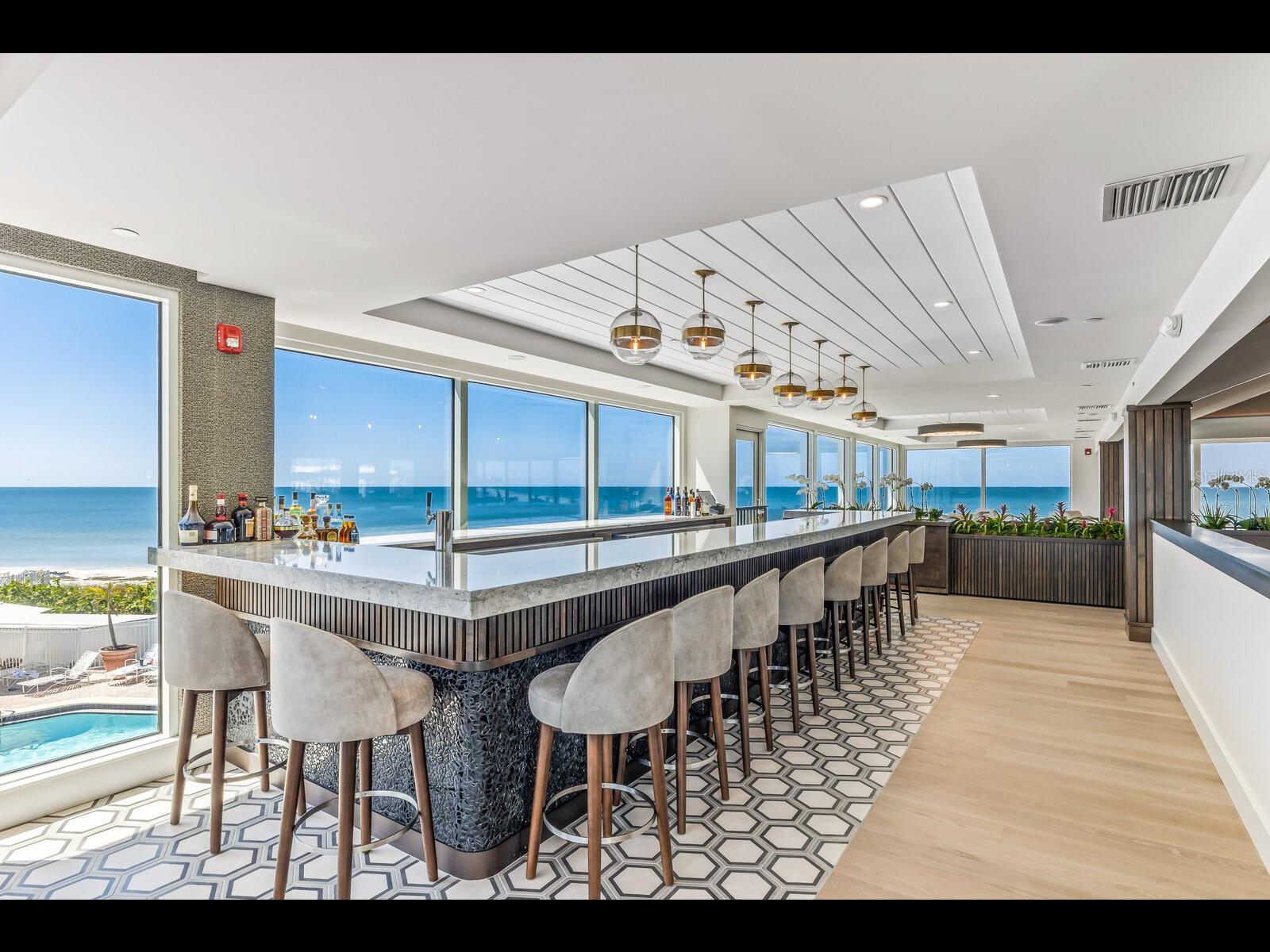 BEACH CHALET - Residential