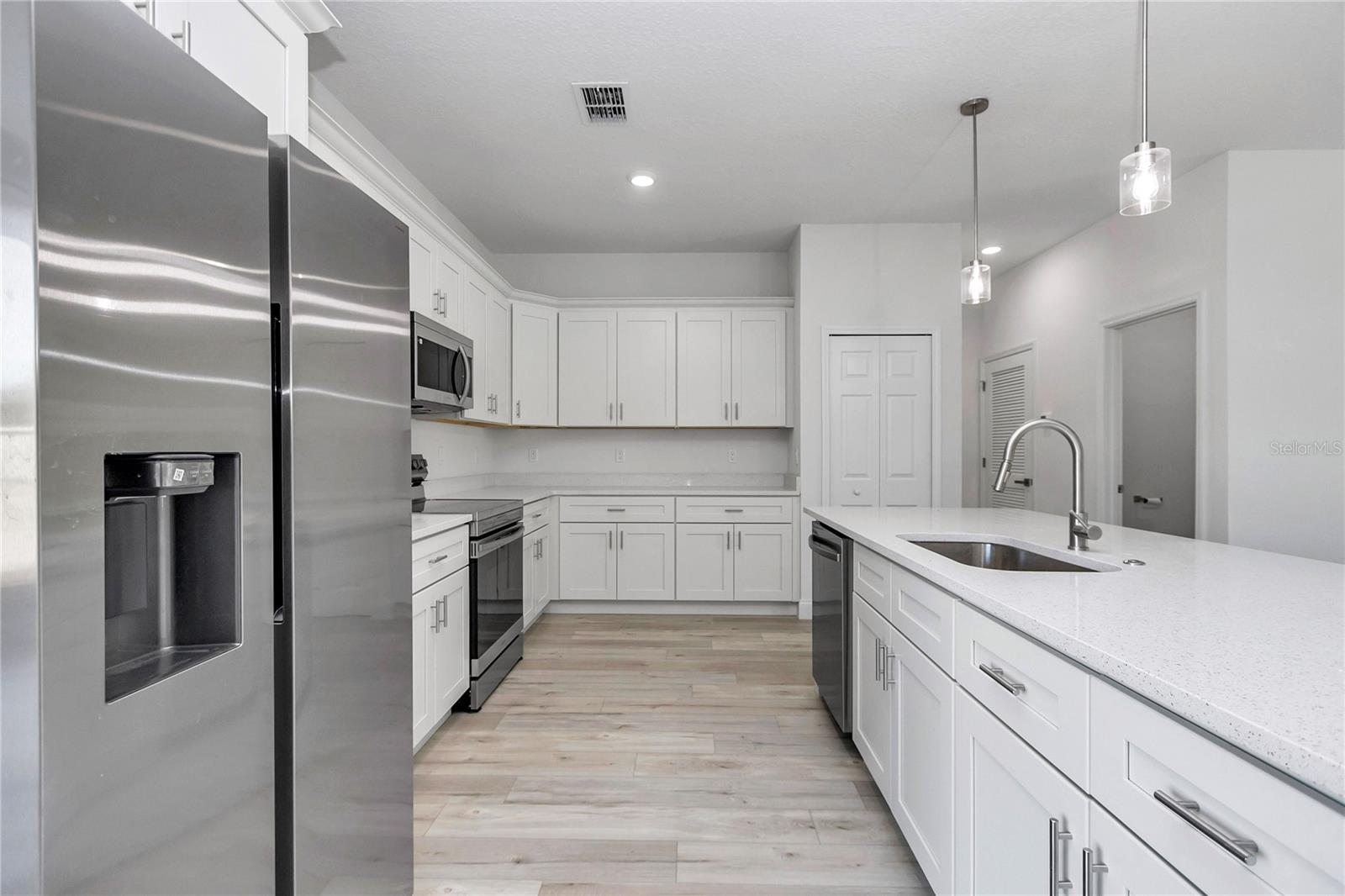 MARION OAKS UN 03 - Residential