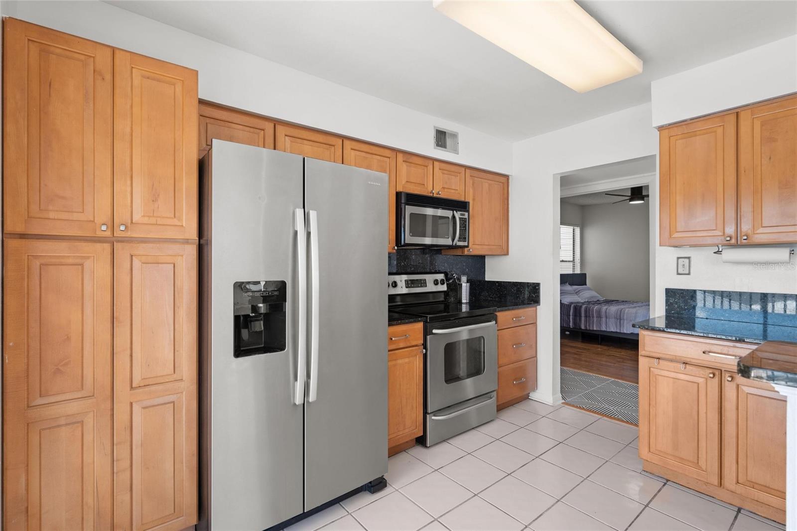 EGYPT LAKE BEACH CLUB A CONDOM - Residential Lease