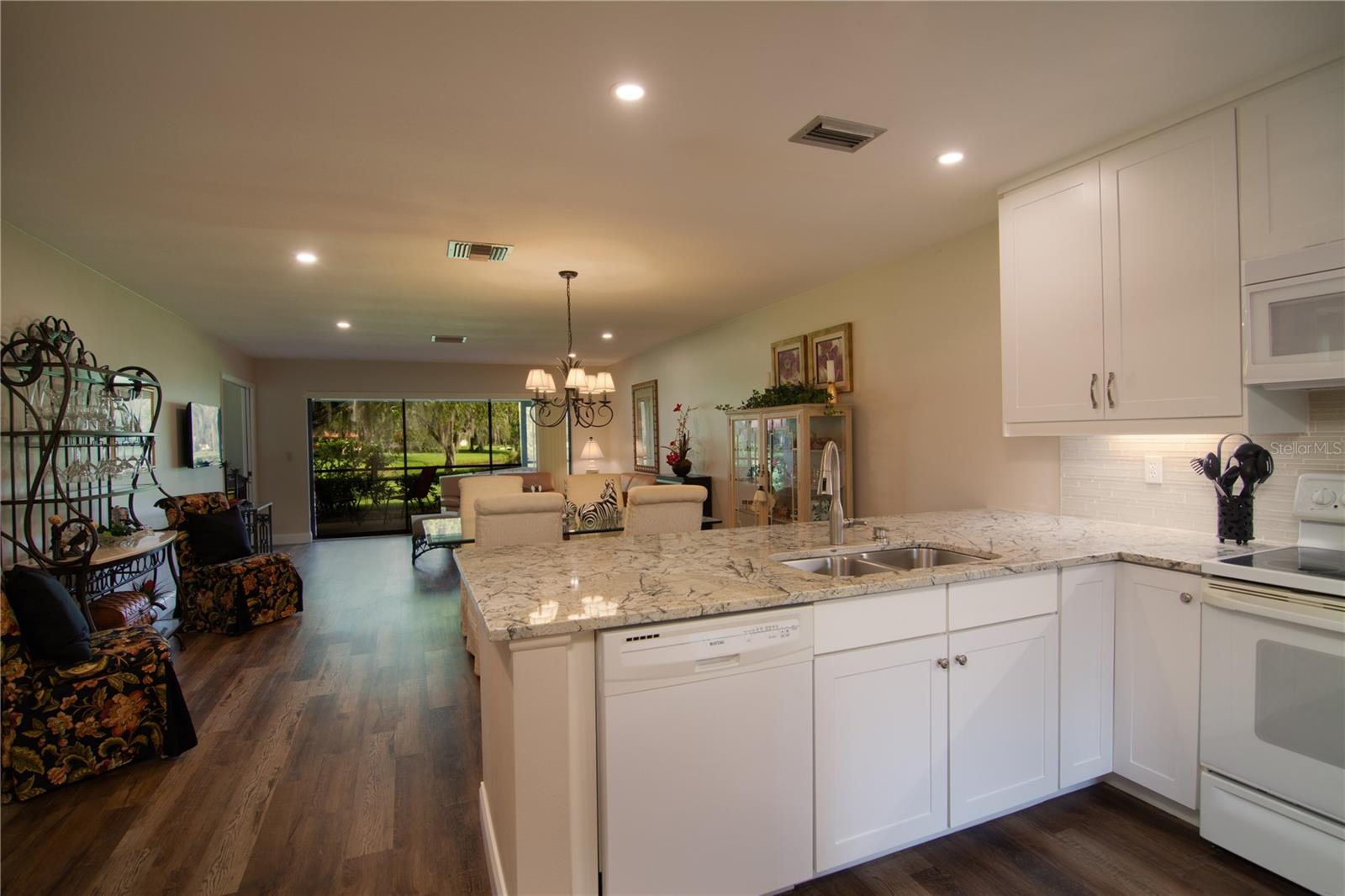 GOLF POINTE AT PALM-AIRE CC SEC 1 PH D - Residential