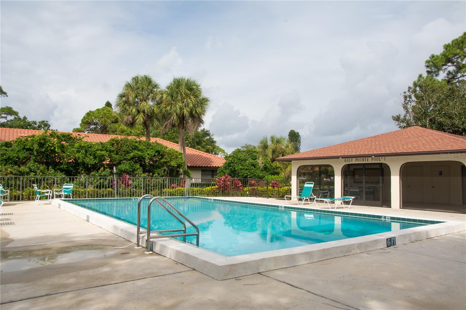 GOLF POINTE AT PALM-AIRE CC SEC 1 PH D - Residential