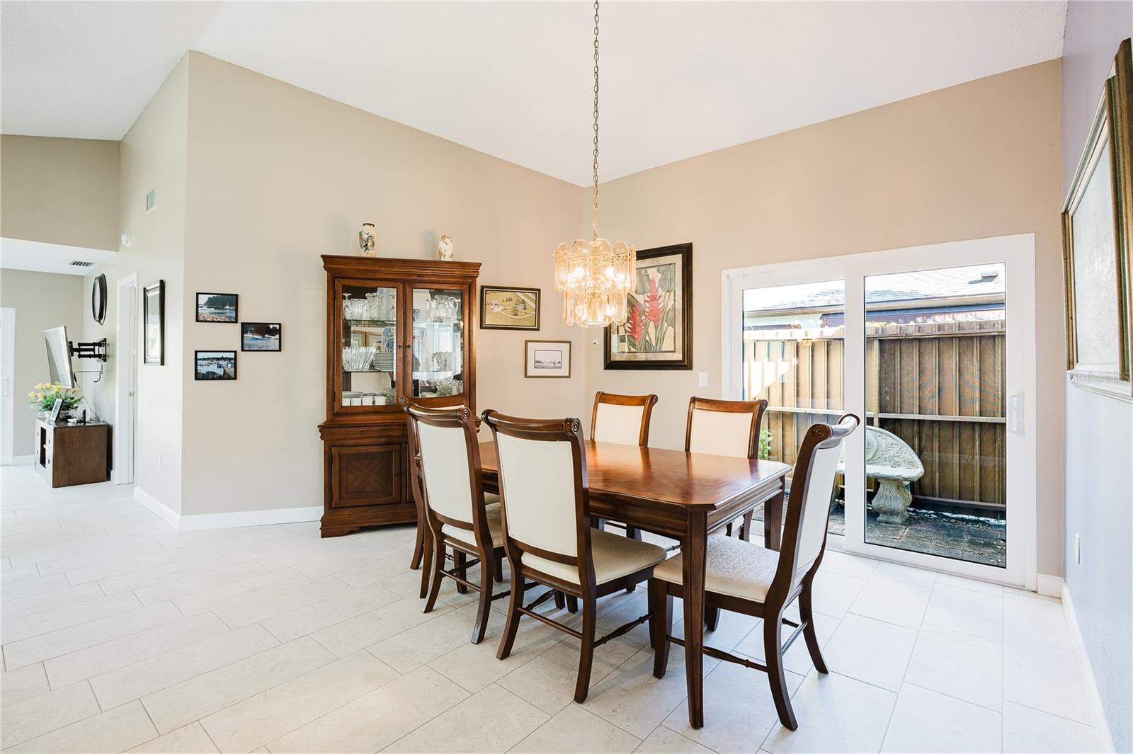 FOXWOOD - Residential