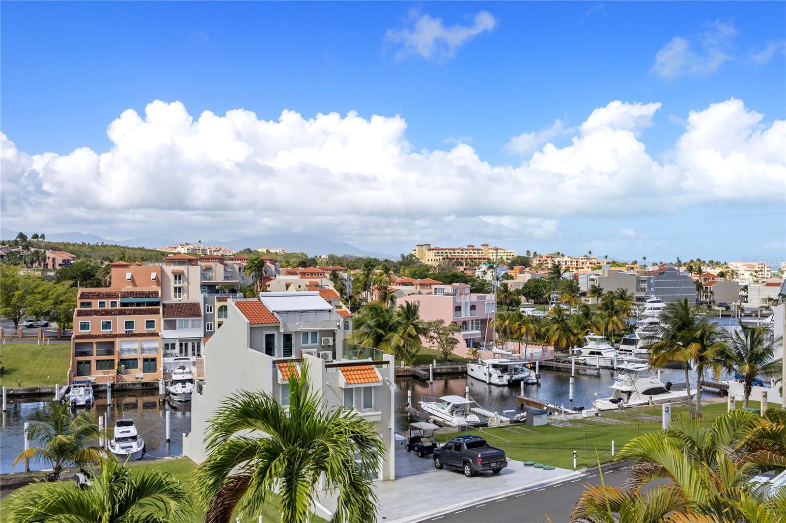 PALMARINA CLUB - Residential