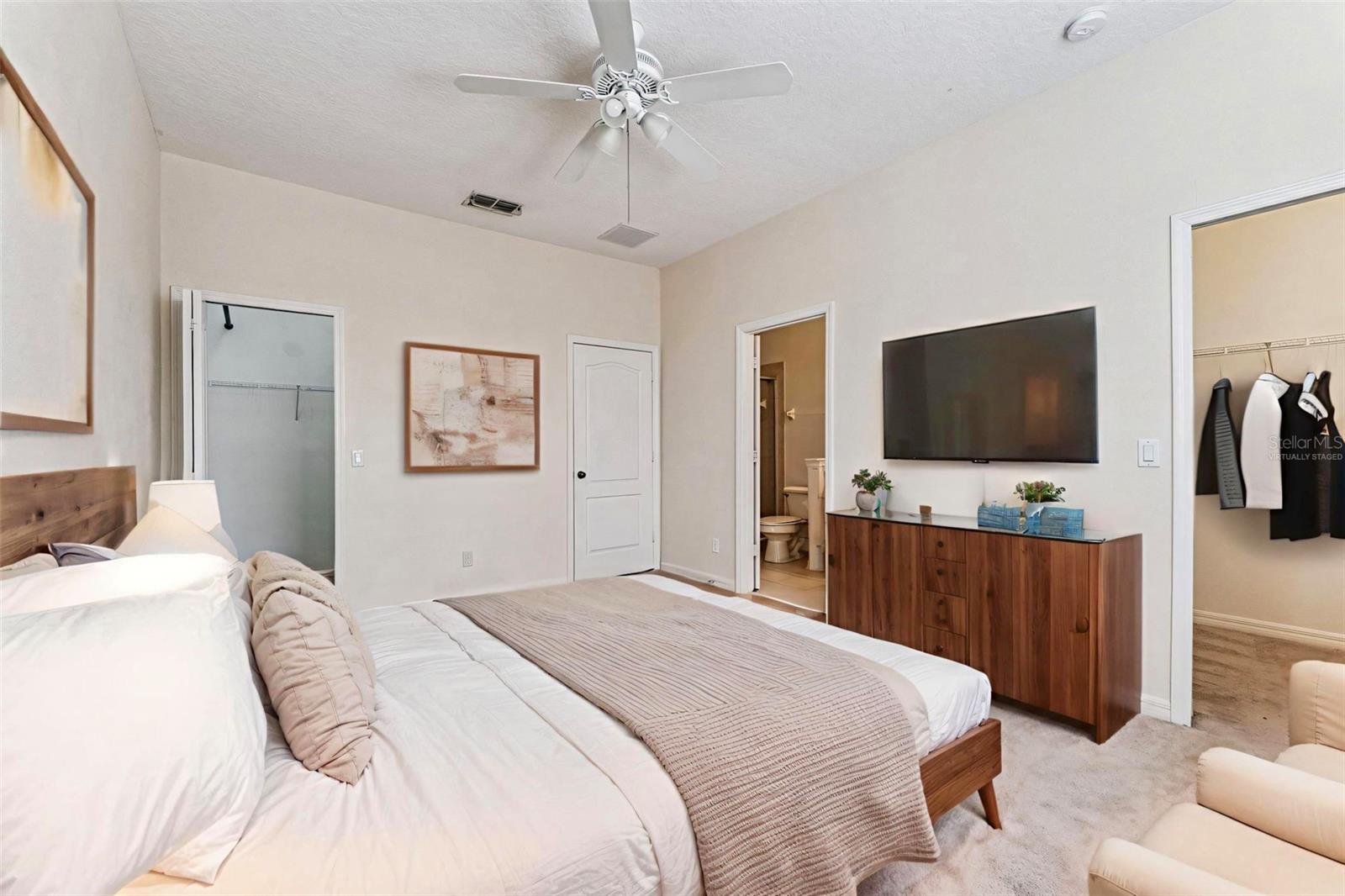 VICTORIA PINES CONDO - Residential