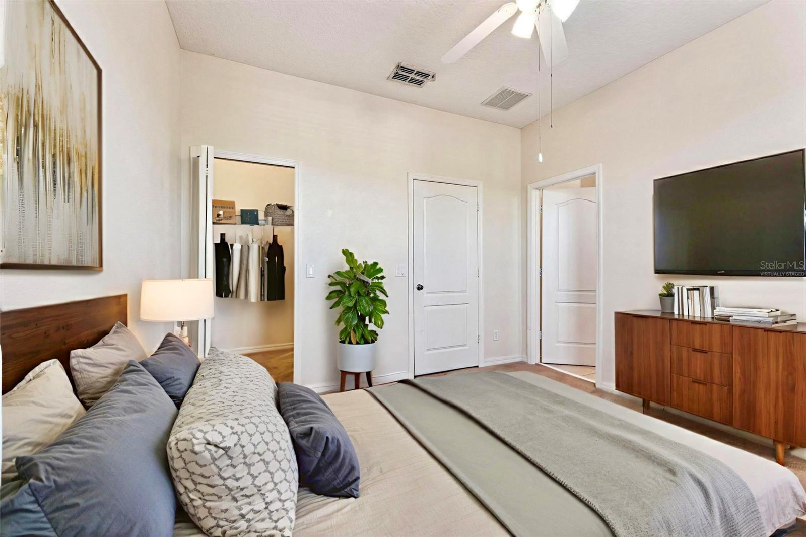 VICTORIA PINES CONDO - Residential