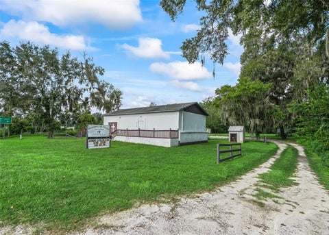 Tiny photo for 7116 Sr 471, Bushnell, FL 33513 (MLS # G5117591)