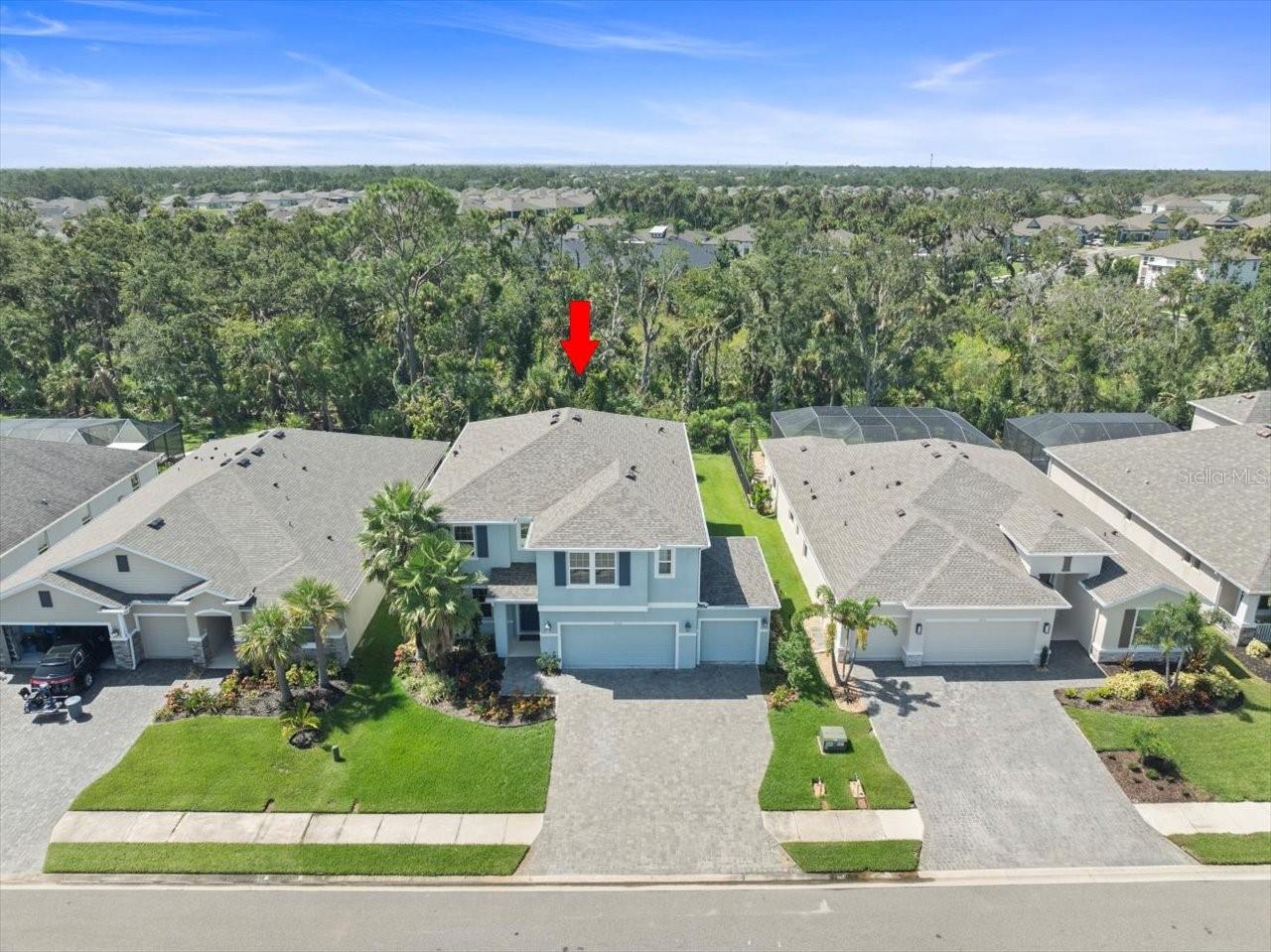5715 HEVENA COURT
