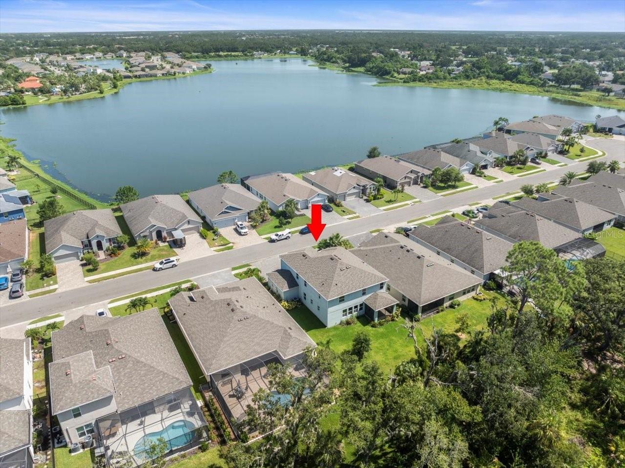 5715 HEVENA COURT