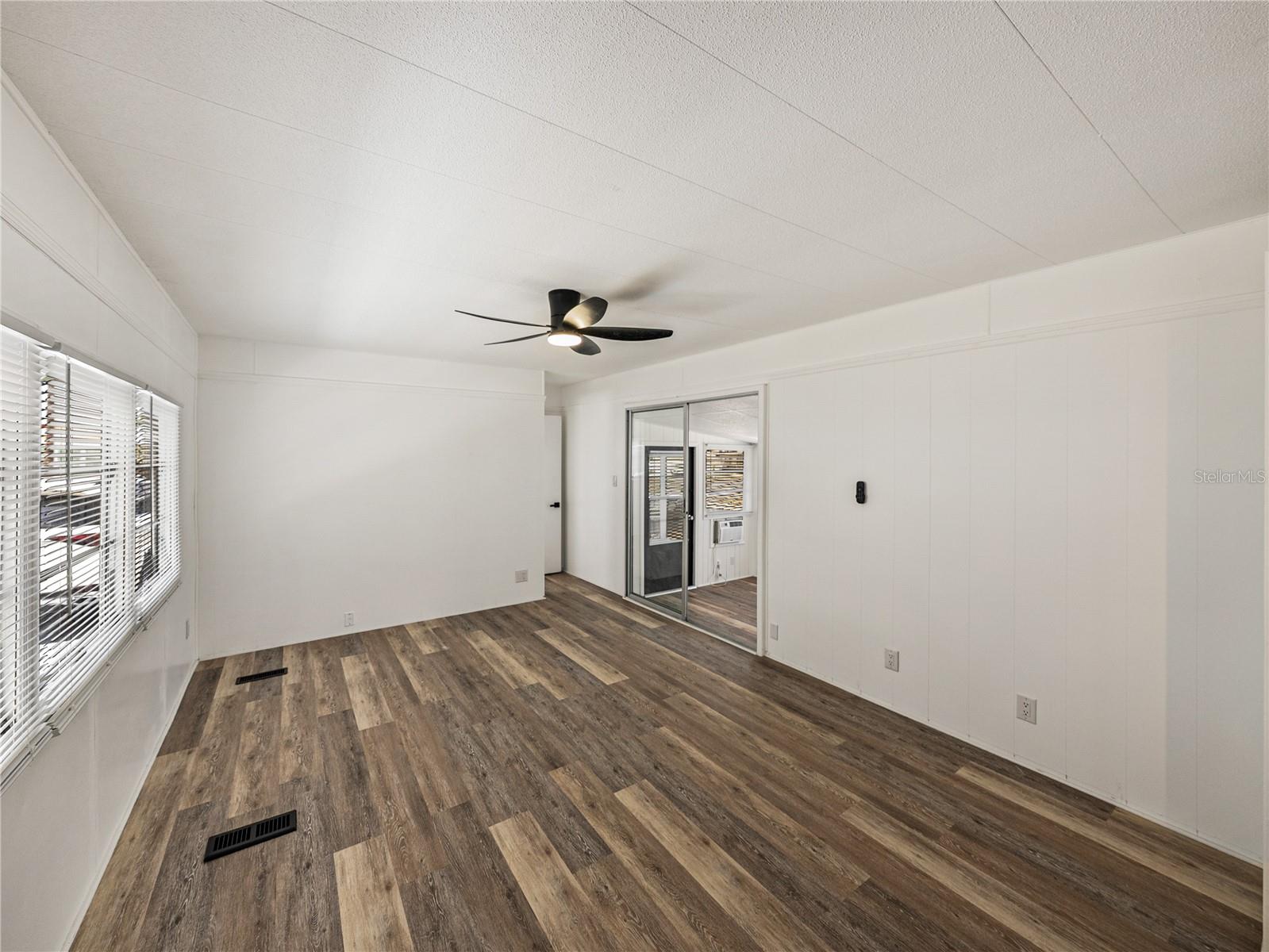 SKYVIEW ESTATES - Residential