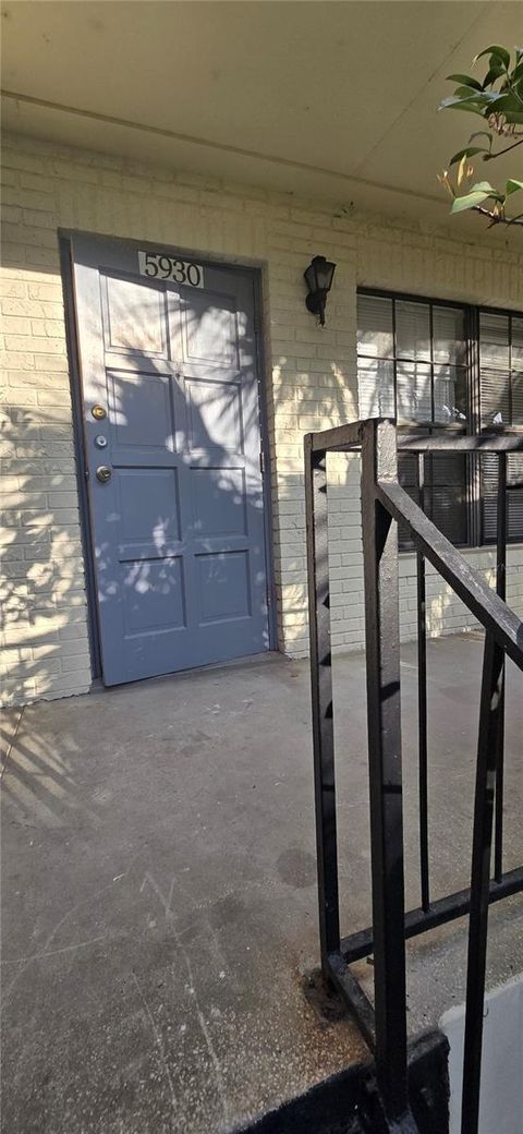 5930 VILLAGE CIRCLE GE ORLANDO FL 32822