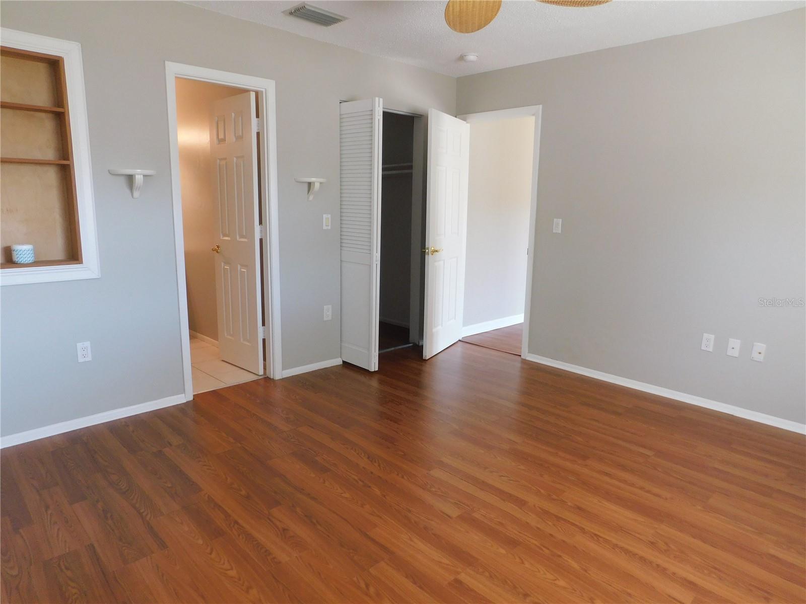 PINEWOOD VILLAGE - Residential Lease