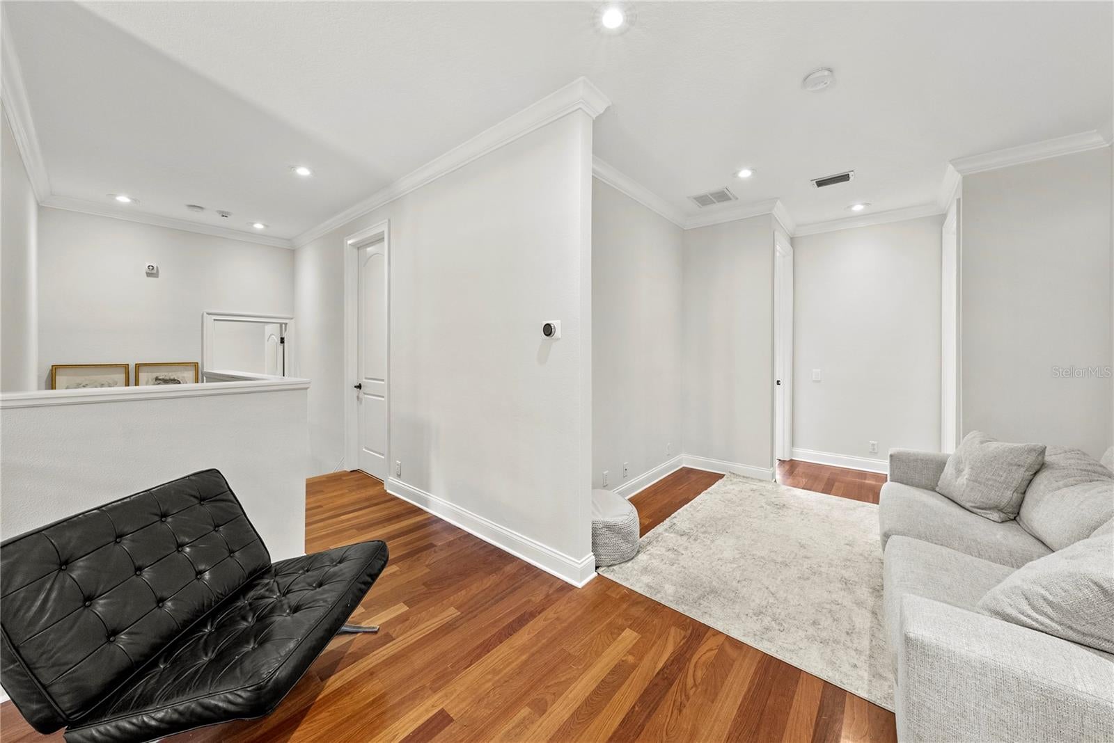BAYSHORE BEAUTIFUL - Residential