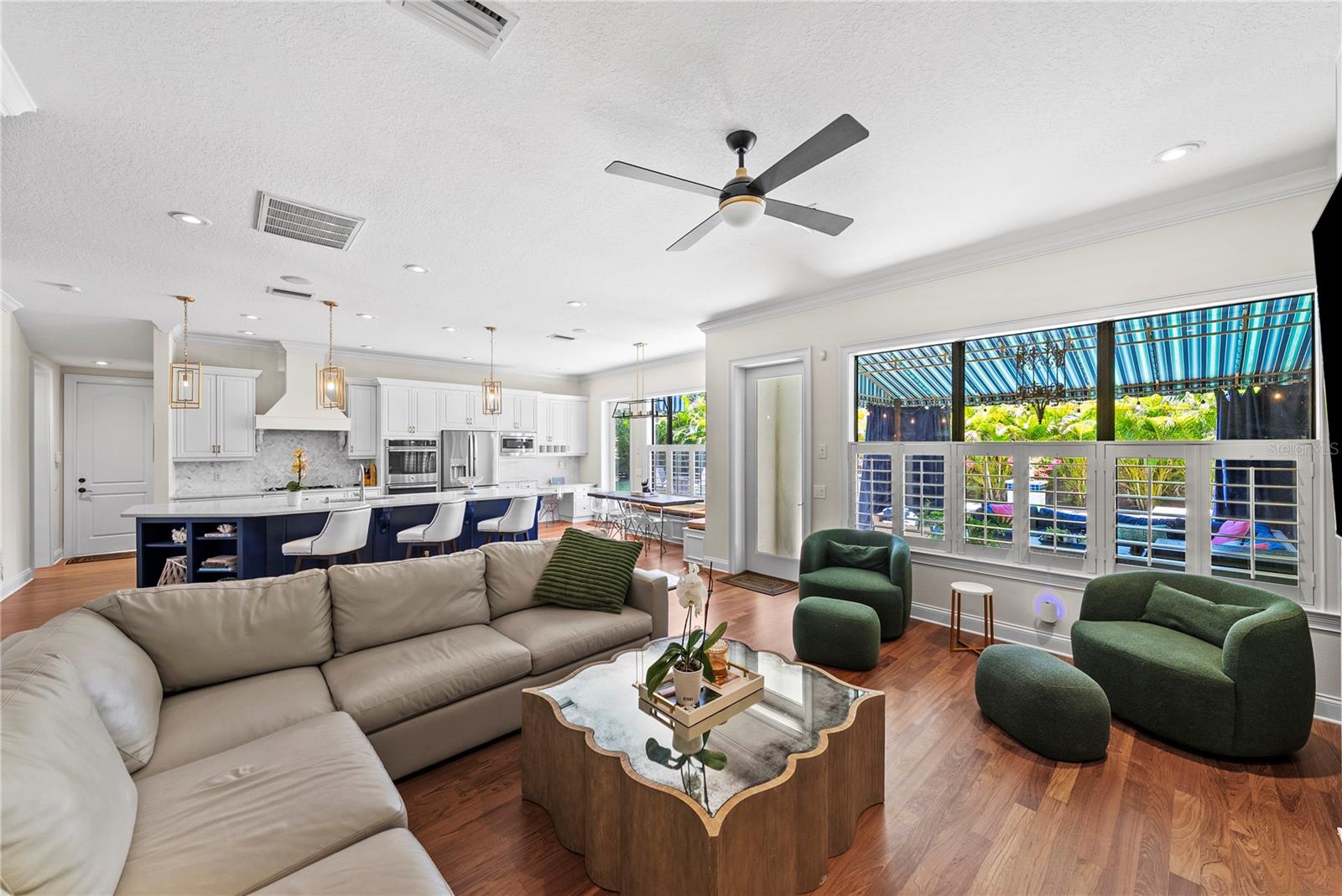 BAYSHORE BEAUTIFUL - Residential
