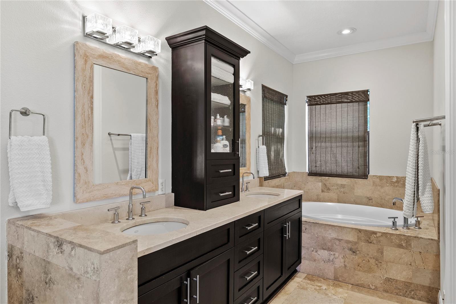 BAYSHORE BEAUTIFUL - Residential