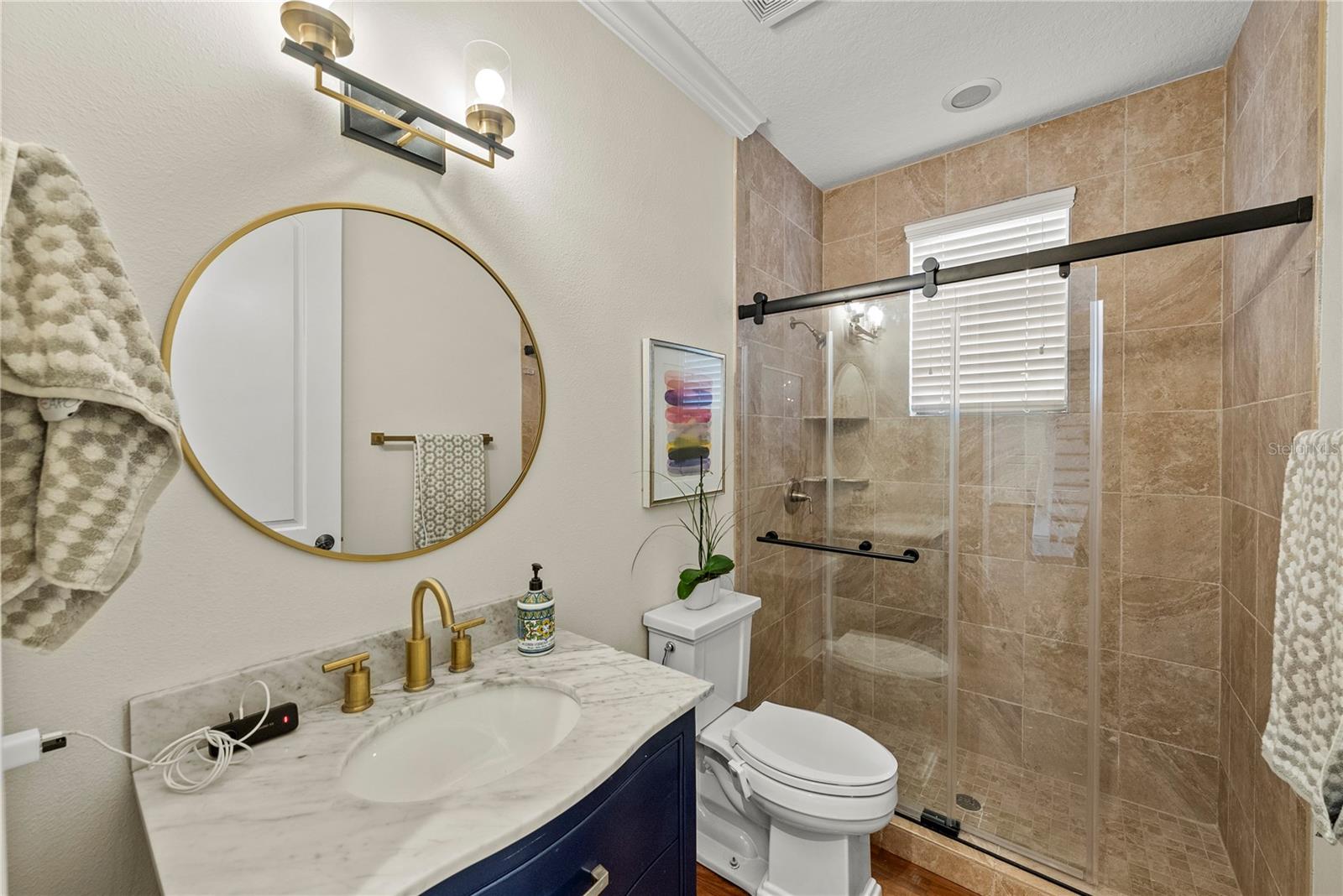BAYSHORE BEAUTIFUL - Residential