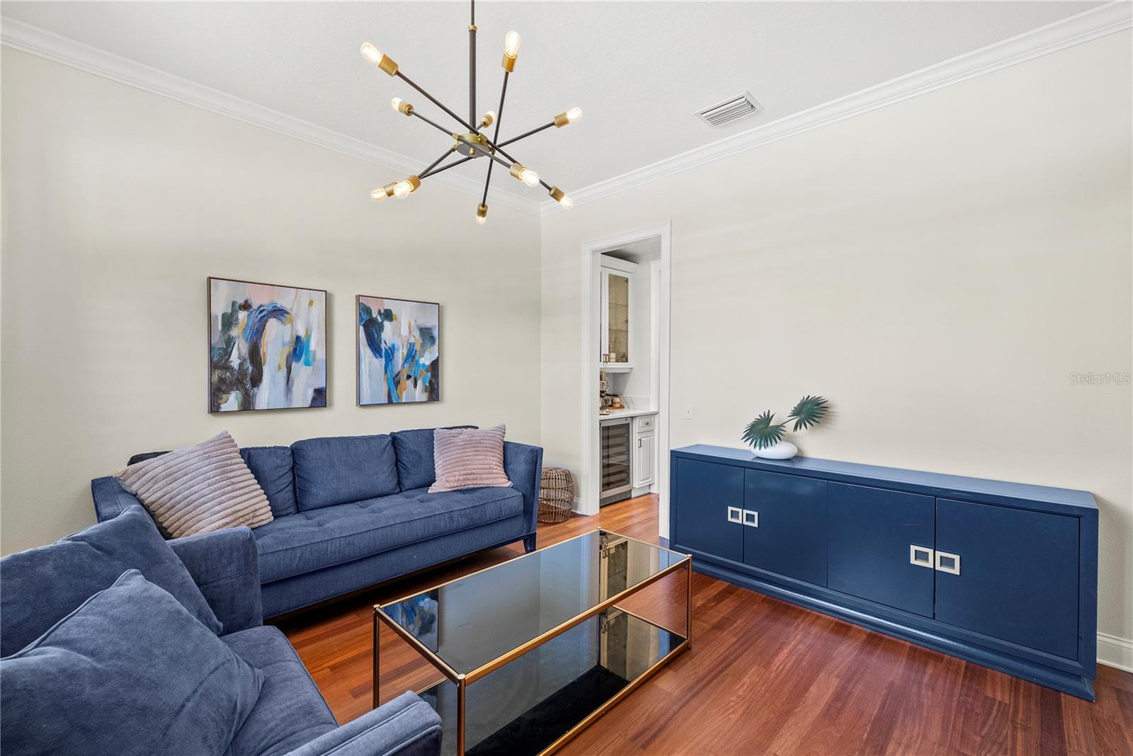 BAYSHORE BEAUTIFUL - Residential