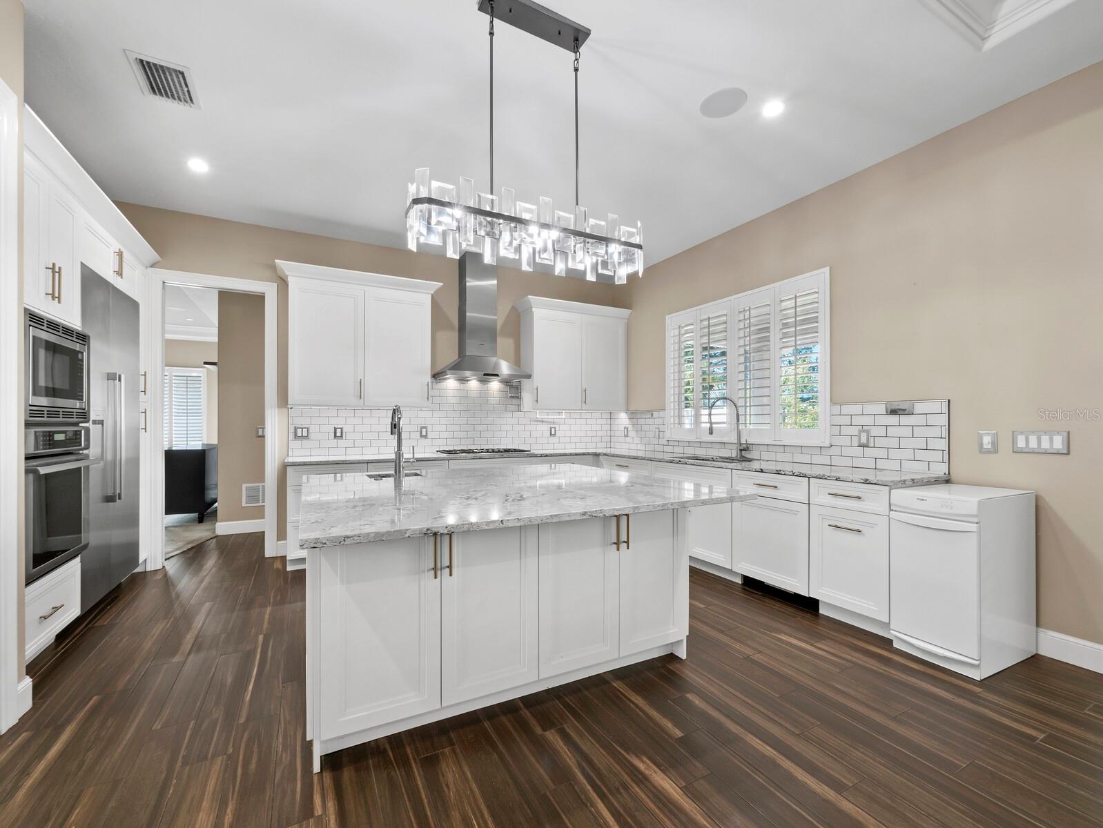 PHILLIPPI GARDENS UN 16 - Residential