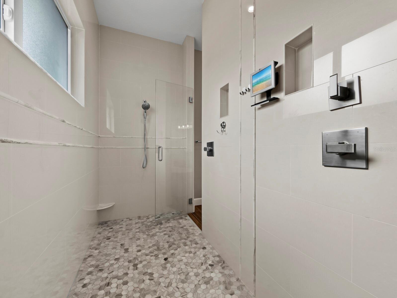 PHILLIPPI GARDENS UN 16 - Residential