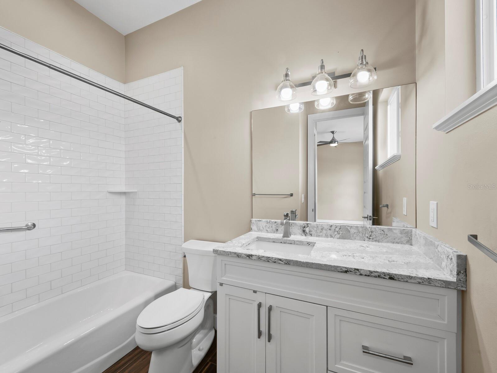 PHILLIPPI GARDENS UN 16 - Residential