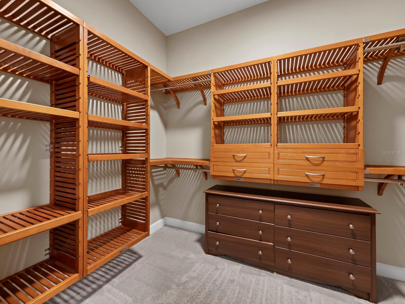 PHILLIPPI GARDENS UN 16 - Residential