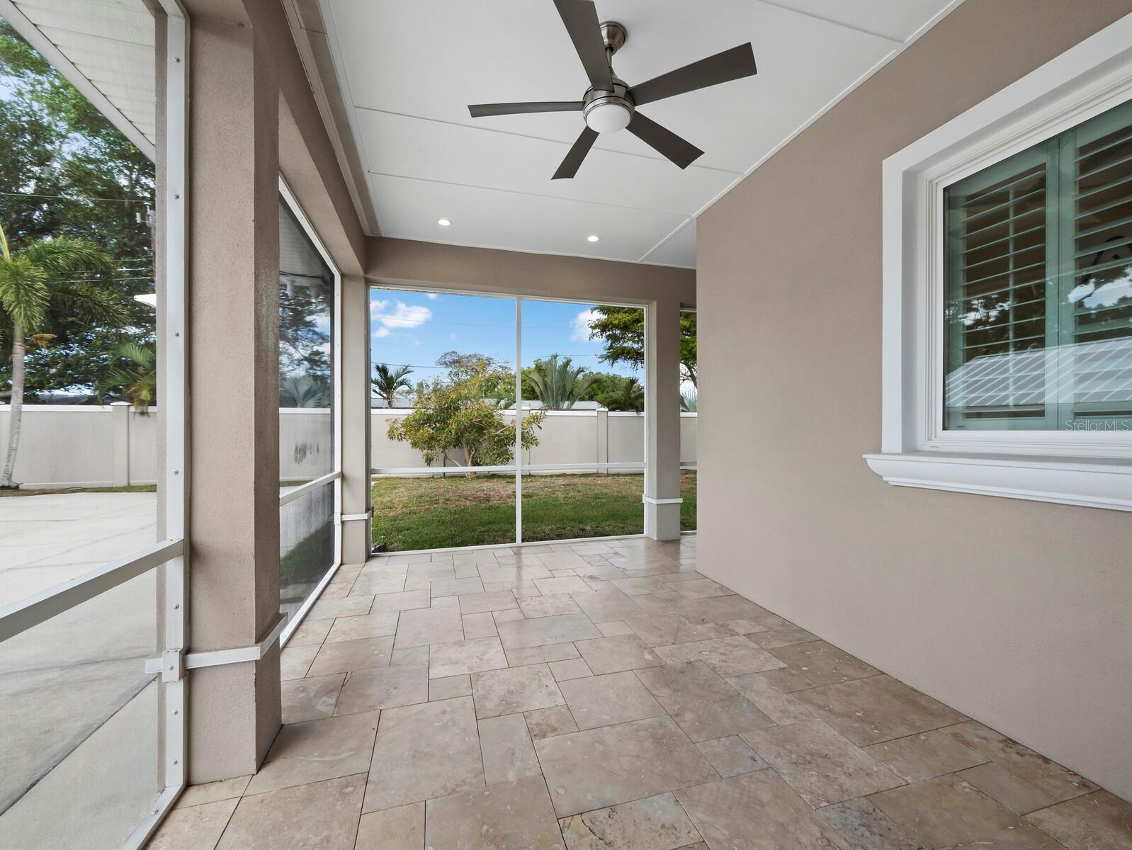 PHILLIPPI GARDENS UN 16 - Residential