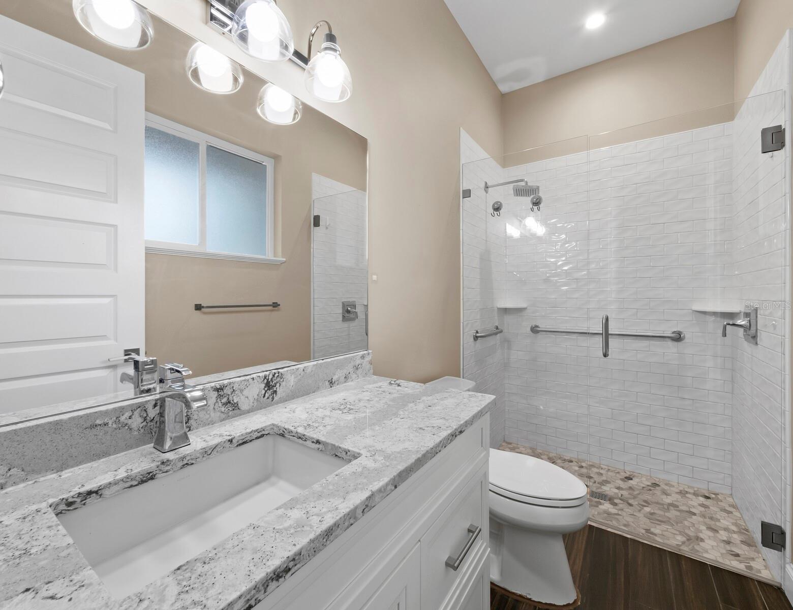 PHILLIPPI GARDENS UN 16 - Residential