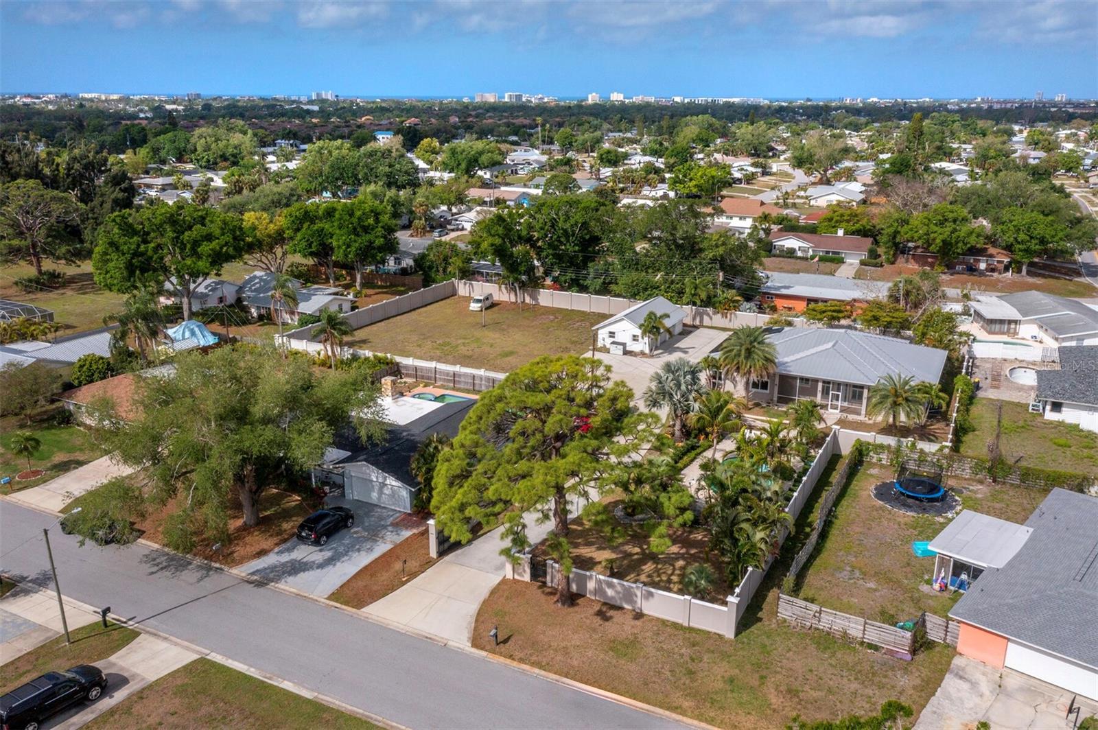 PHILLIPPI GARDENS UN 16 - Residential