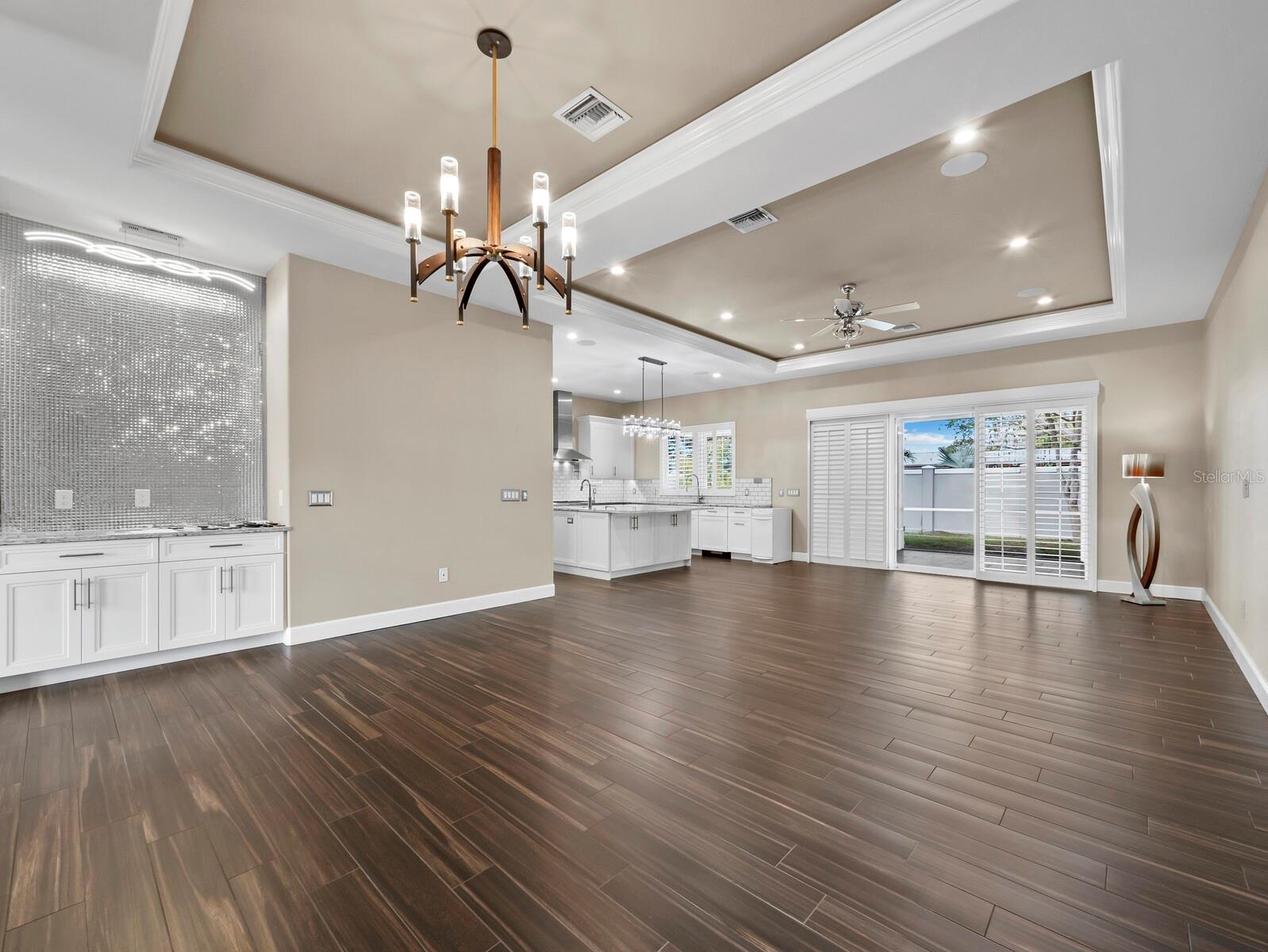 PHILLIPPI GARDENS UN 16 - Residential