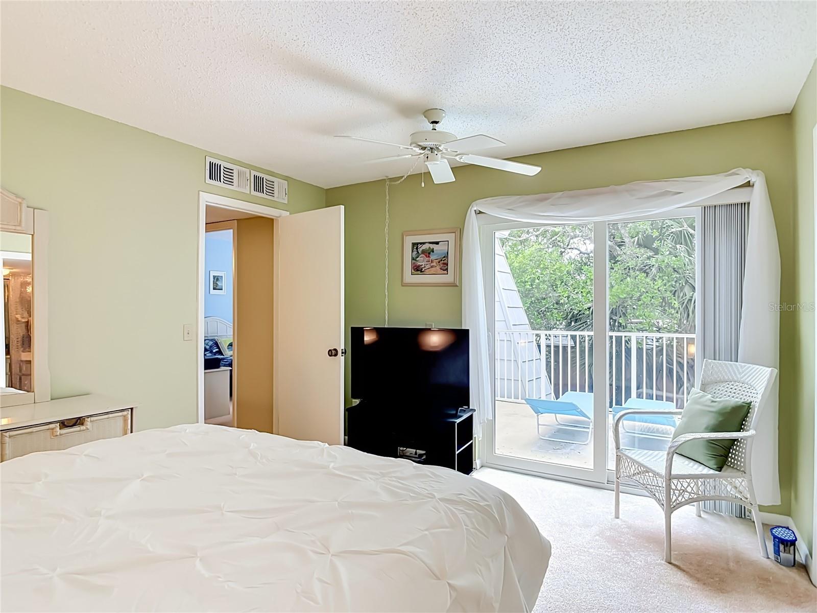 BAHAMIAN CLUB UNITS 01-03 INC - Residential