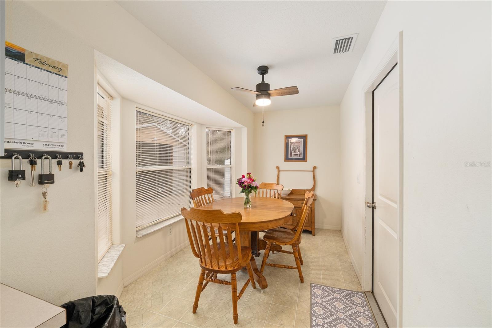 HICKORY HILL RETREATS UNIT 05 - Residential